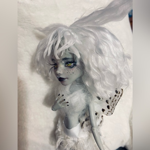 Meet your Artist, Kitty - Picture 6 of 14